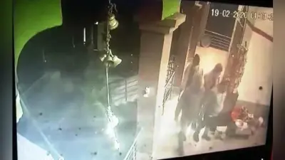 मां ज्वालामुखी मंदिर से लाखों के जेवरात चोरी, सीसीटीवी में कैद हुई पूरी वारदात