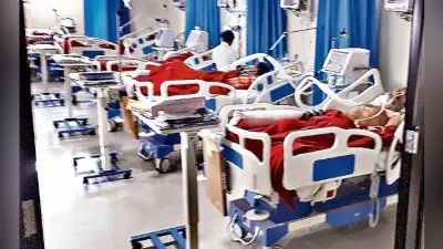 दवा कंपनियों को लाभ पहुंचाने के लिए आयुष्मान भारत के मरीजों से भी बाहर से मंगाते हैं महंगी दवा