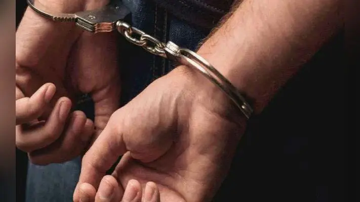 हावड़ा ब्रिज के पास चरस के साथ दो गिरफ्तार