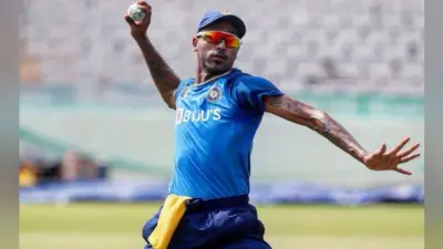 ताबड़तोड़ शतकीय पारी के बाद हार्दिक पांड्या ने चटकाये पांच विकेट