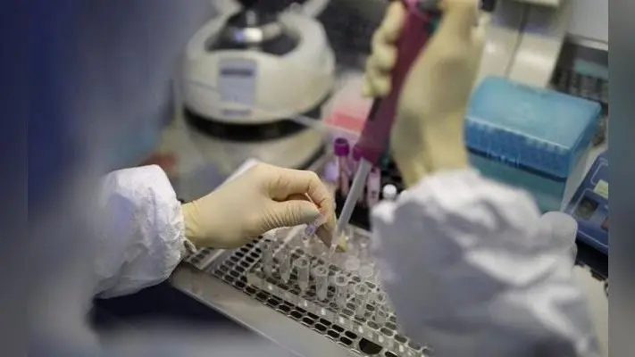 Coronavirus Outbreak : दिल्ली का हर चौथा व्यक्ति कोरोना संक्रमित, जानिये क्या कहती है नई रिपोर्ट…