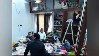 धनकुबेर निकला एक्साइज अधीक्षक अविनाश, पटना में फार्म हाउस, 5 बैंकों में 15 खातों के साथ कई शहरों में जमीन
