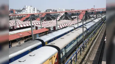 Indian Railways: कानपुर से एलटीटी अब 13 फेरा और चलेगी, चलाई गई स्पेशल ट्रेनें, देखें पूरी लिस्ट