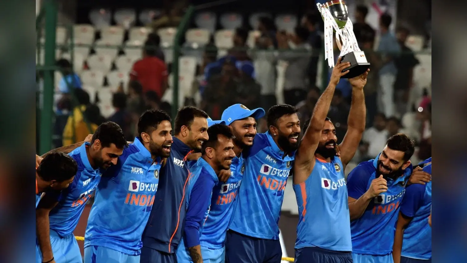 IND vs AUS: रोहित शर्मा ने बताया जीत के हीरो का नाम, अब नजरें साउथ अफ्रीका के खिलाफ वनडे और टी20 सीरीज पर