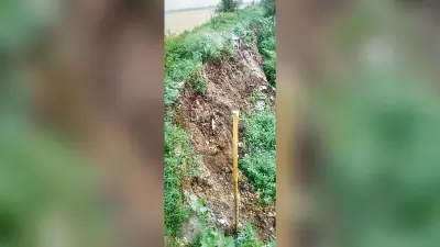 सलारपुर जमींदारी बांध में दरार, मिट्टी भी धंसी, मची अफरातफरी