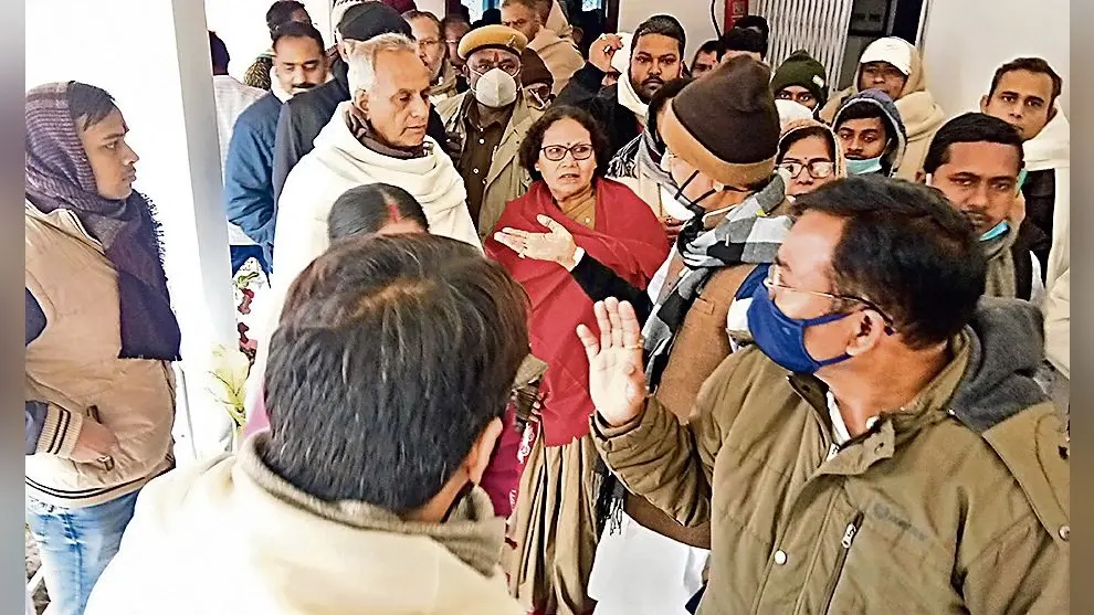 Bihar Congress में नहीं थम रहा मारपीट का दौर, प्रभारी भक्तचरण दास के सामने फिर कार्यकर्ताओं में झड़प
