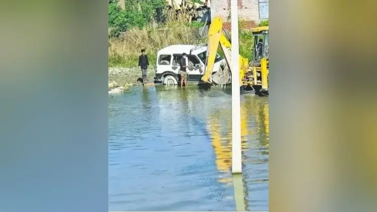 बायोमेट्रिक की जगह मैनुअल अटेंडेंस बनायेंगे सरकारी कर्मी