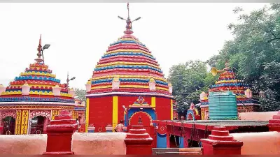 200 साल में पहली बार सिद्धि विनायक मंदिर बंद, महाकाल की भस्म आरती के दर्शन पर रोक