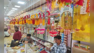 मुजफ्फपुर में राखियों से सजा बाजार, खूब बिक रही आरती थाली राखी