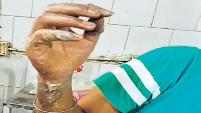 आकांक्षा दुबे मामले में बड़ा खुलासा, कपड़ों की जांच में मिले चौंकाने वाले सबूत, आरोपियों का होगा डीएनए टेस्ट