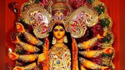 Shardiya Navratri Puja: नवरात्रि में दुर्गा मां के नौ स्वरूपों की होती है पूजा, मां को पसंद हैं ये 9 भोग, यहां जानिए कब लगाएं किस देवी को पसंदीदा भोग…