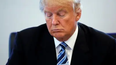 US elections 2024: डोनाल्ड ट्रंप की सुरक्षा में फिर से बड़ी चूक, रैली में घुस कर हंगामा करने लगा शख्स
