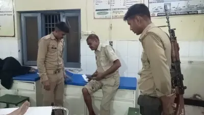 UP Nikay Chunav: नई जिम्मेदारी के साथ निभाएंगी ड्यूटी, पहली बार मतदान कार्मिक बनीं महिलाओं ने साझा की अनुभव
