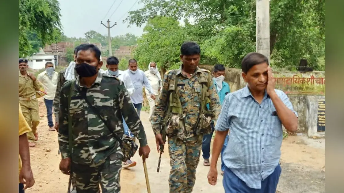 भवन निर्माण विभाग का एग्जीक्यूटिव इंजीनियर 5000 रुपये घूस लेते धराया, पलामू एसीबी ने की कार्रवाई