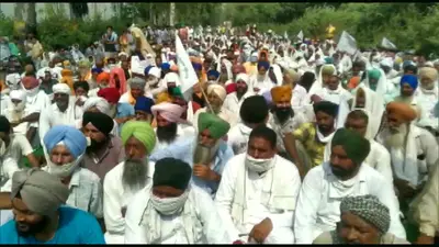 इमामी को ‘ग्लो एंड हैंडसम’ के उपयोग पर लगी अंतरिम रोक