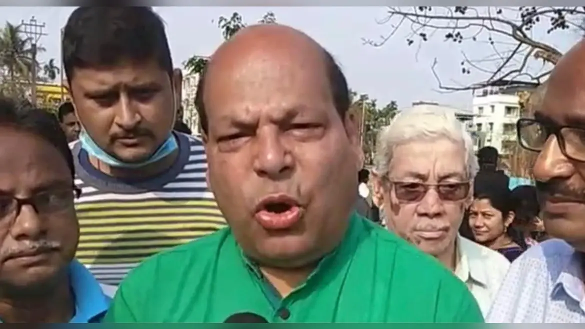सिल्लीगुड़ी के TMC उम्मीदवार ने लगाया ममता बनर्जी पर सुनियोजित हमले का आरोप, उत्तर दिनाजपुर में सड़क जाम