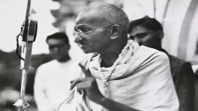 Gandhi Jayanti 2023 : महात्मा गांधी की जयंती आज, जीवन की राह दिखाते हैं बापू के अमर संदेश