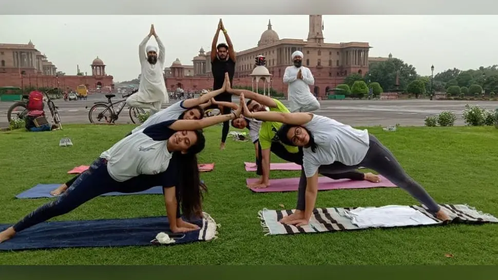 योग दिवस पर हेल्दी इंडिया की मुहिम, भारत और दुनिया को ‘योग की शक्ति’ बता रहा भारतीय योग संस्थान