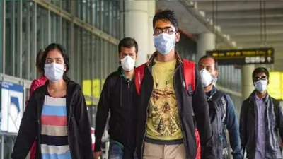 भारत में अमेरिका की तरह लोगों को मास्क से अभी नहीं मिलेगी राहत, पढ़ें क्या कहते हैं एक्सपर्ट