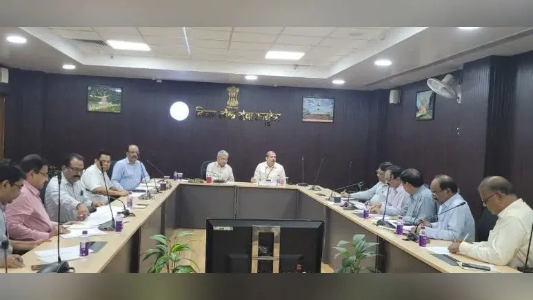 मोतिहारी में महिला दारोगा ने की डयूटी पर तैनात ए ग्रेड नर्स से मारपीट, हड़ताल पर गये स्वास्थ्यकर्मी
