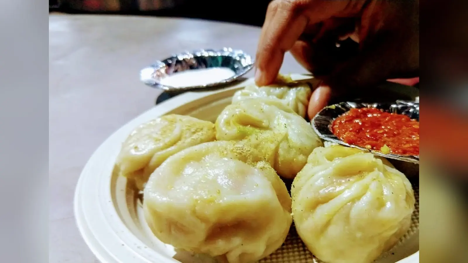 Food Facts: मोमोज के शौकीन ध्यान दें, जायके के चक्कर में हेल्थ पर बुरे इफेक्ट्स, टेस्ट से पहले पढ़िए खास बातें
