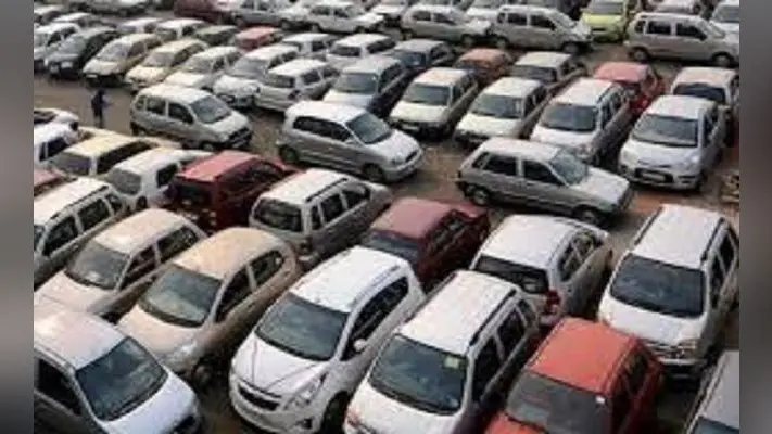 Sarkari Naukri: आगरा के लाभार्थियों को केंद्र के पांच विभागों ने दिया नौकरी, नियुक्ति पत्र पाकर खिल उठे चेहरे
