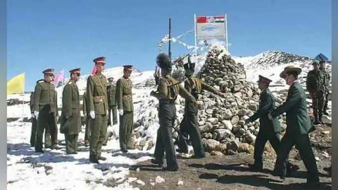 India China Face off : भारत और चीन के बीच कॉर्प्स कमांडर लेवल की बैठक में आखिर क्या हुई बातचीत ? मीटिंग बीती रात 11 बजे तक चली