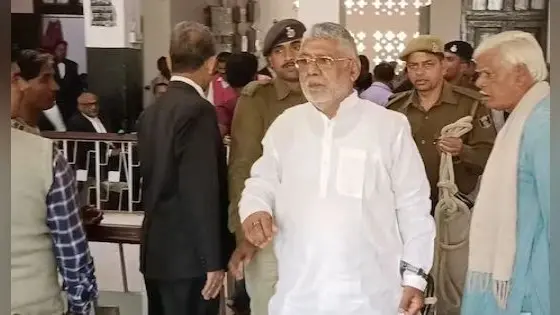 राबड़ी सरकार में मंत्री रहे कांग्रेस नेता रविन्द्र नाथ मिश्र को हत्या के मामले में उम्रकैद की सजा