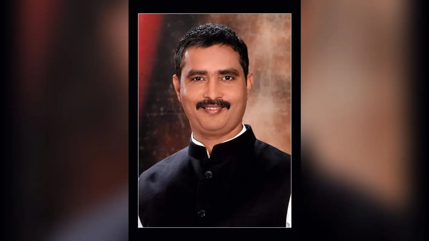UP News : माफिया व पूर्व एमएलसी रामू द्विवेदी की तबीयत बिगड़ी, लखनऊ रेफर