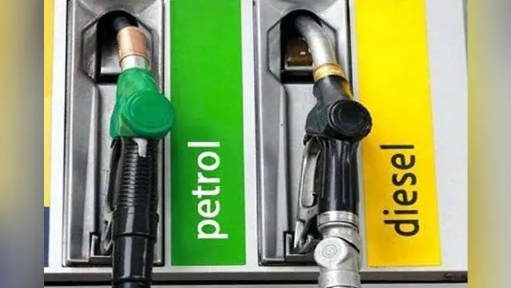 Petrol Diesel Price Today : फिर बढ़ गये पेट्रोल – डीजल के दाम, जानें क्या हो गयी आपके शहर में कीमत