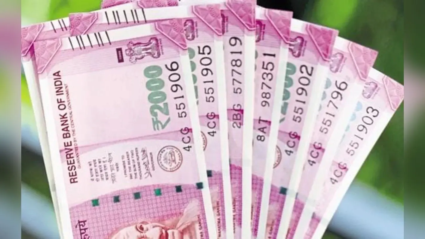 7th Pay Commission DA Hike: 4 फीसदी बढ़ सकता है केन्द्रीय कर्मचारियों का महंगाई भत्ता, जानें ताजा अपडेट