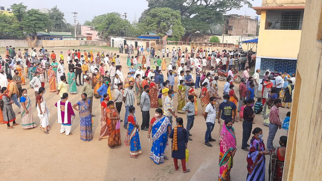 सातवें चरण में 76.90 फीसदी हुआ था मतदान, Exit Poll Result में जानें बंगाल में किसकी बनेगी सरकार