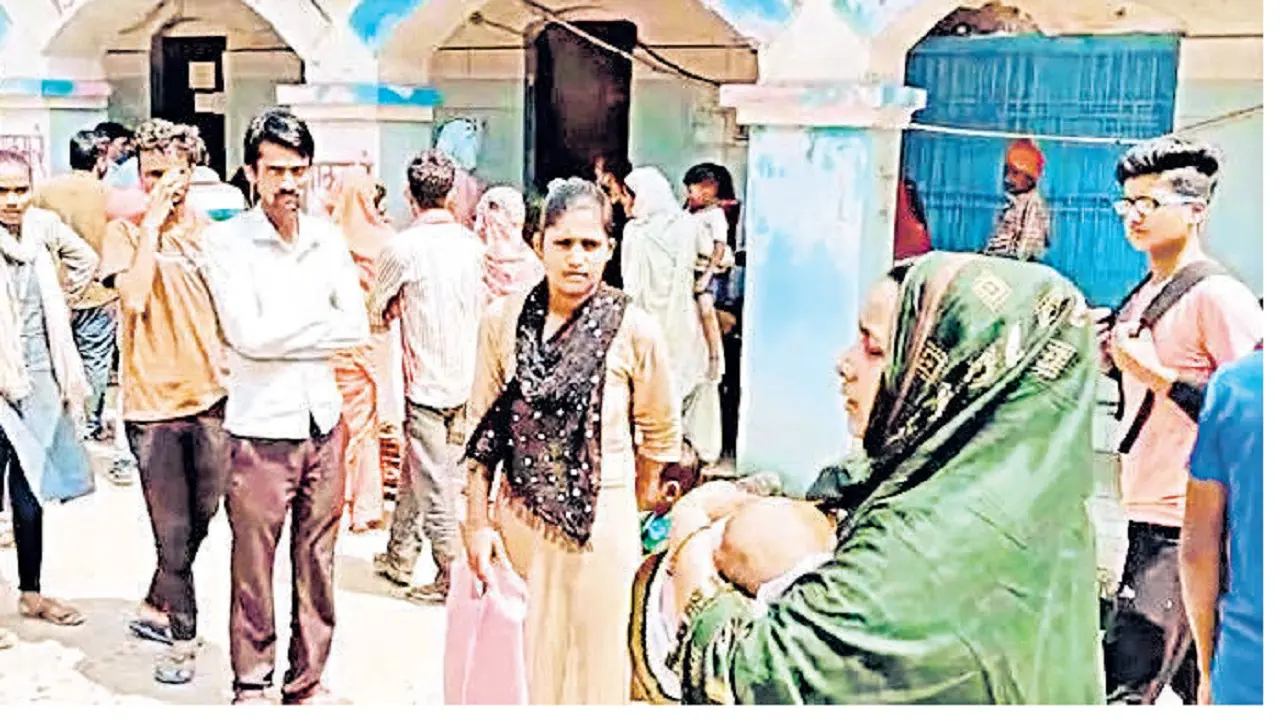 गोपालगंज में डॉक्टरों की बड़ी लापरवाही, मासूम ने अपनी मां की गोद में ही तड़प-तड़प कर तोड़ दिया दम