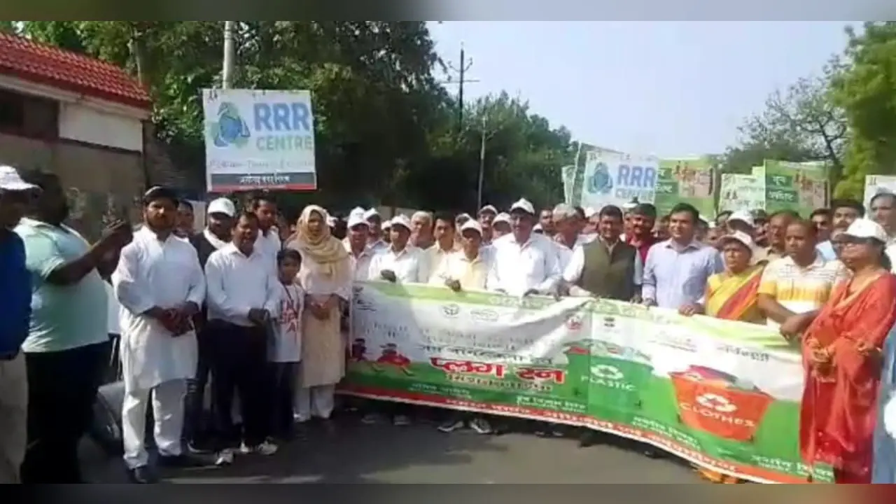 अलीगढ़ में पर्यावरण बचाने के लिए महापौर प्रशांत सिंघल चलाएंगे साइकिल, पेड़ लगाने की धर्मगुरुओं ने की अपील