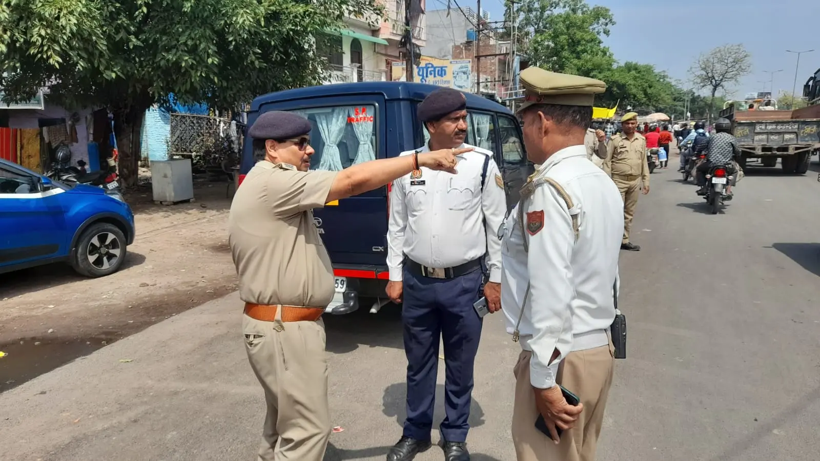 अयोध्या-कानपुर, गाेण्डा समेत इन जिलों में सावन सोमवार को लेकर ट्रैफिक डाइवर्जन, आज रूट देखकर ही घर से निकलें