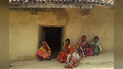 मां की चिता ठंडी भी नहीं हुई थी कि बेटे की अर्थी श्मशान घाट आ पहुंची