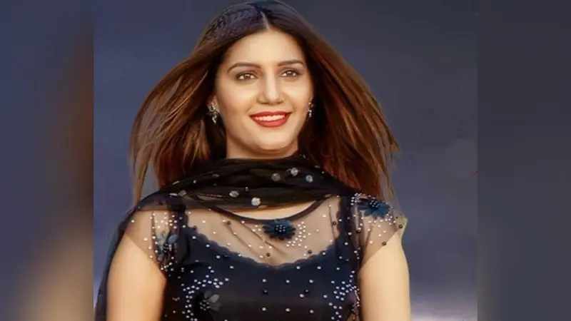 ‘इश्‍क का लाडा’ गाने में सपना चौधरी ने दिखाईं दिलकश अदाएं, सोशल मीडिया पर धूम मचा रहा ये VIDEO