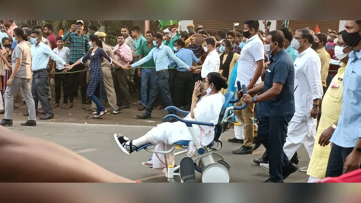 Bengal Chunav 2021: ममता की चोट से BJP को ‘दर्द’, EC से SSKM अस्पताल की रिपोर्ट सामने लाने की मांग