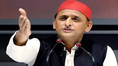 अखिलेश यादव बोले- मेरे मिलने के बाद भाजपा वालों ने छीन लिया सारस, पर्यटन मंत्री जयवीर सिंह को लेकर कही ये बात