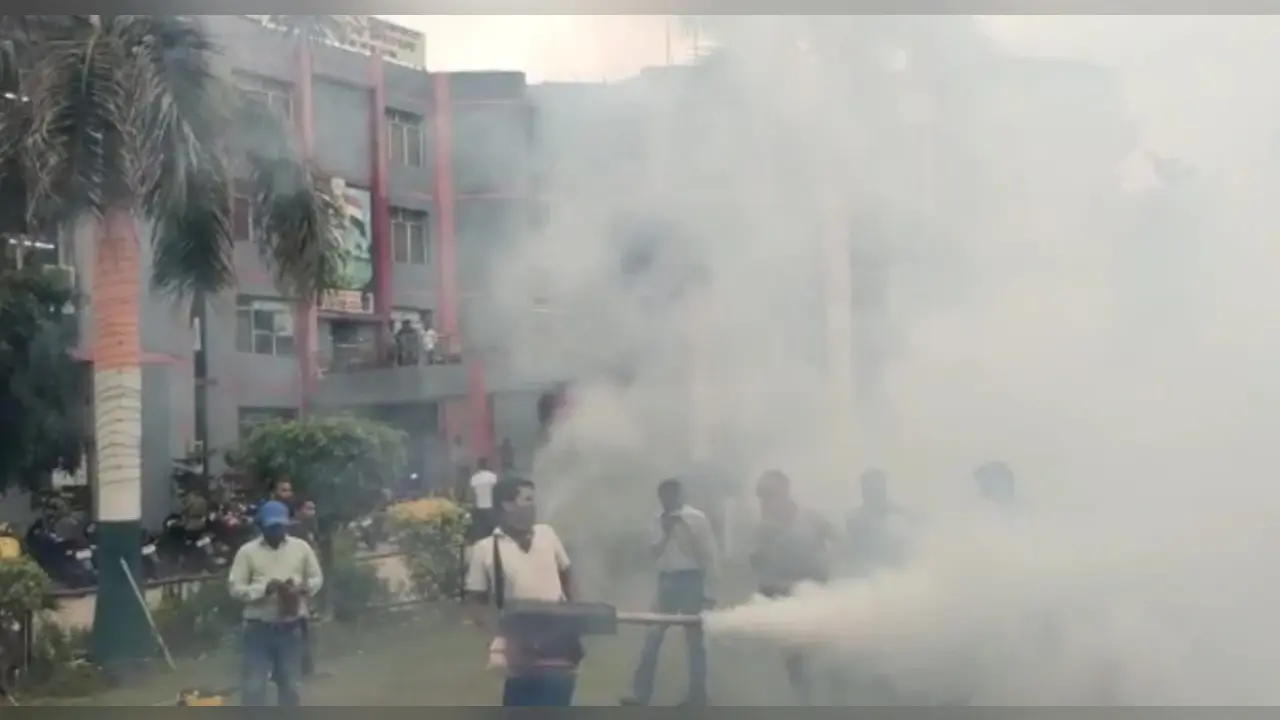 अलीगढ़ में ड़ेंगू-चिकनगुनिया और मलेरिया को लेकर निगम अलर्ट, हर गली-मोहल्ले में शुरू किया एंटी लार्वा फागिंग