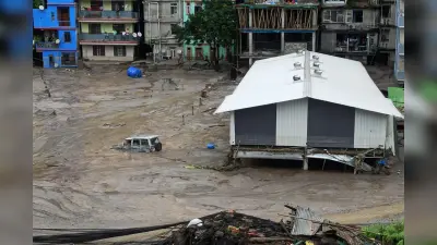 Sikkim Flood: 25 से अधिक शव बरामद, 143 लापता लोगों की तलाश जारी, सरकार ने की मुआवजे की घोषणा