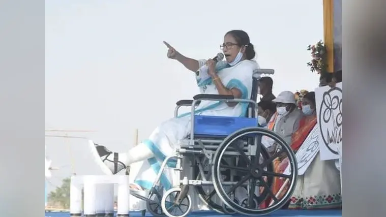 Mamata VS Modi: ममता बनर्जी को सता रही PM मोदी की बातें… दीदी के भैया कैसे बन गए हैं ‘मिथ्या बाबू?’