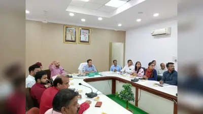 आगरा जी 20ः बैठक से पहले एक जैसे होंगे पेठा व्यवसाय के श्राइन बोर्ड, टेराकोटा रंग से रंगे जाएंगे मकान