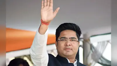 नरेंद्र मोदी पर तृणमूल नेता अभिषेक बनर्जी का हमला, बोले, प्रधानमंत्री तक में भतीजे का नाम लेने का साहस नहीं