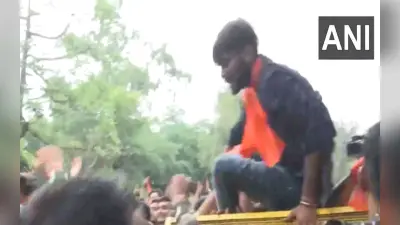 PU Election: ABVP के अध्यक्ष पद की उम्मीदवार ने कहा- चुनाव में मारपीट की घटना सामान्य, गंभीरता से न लें