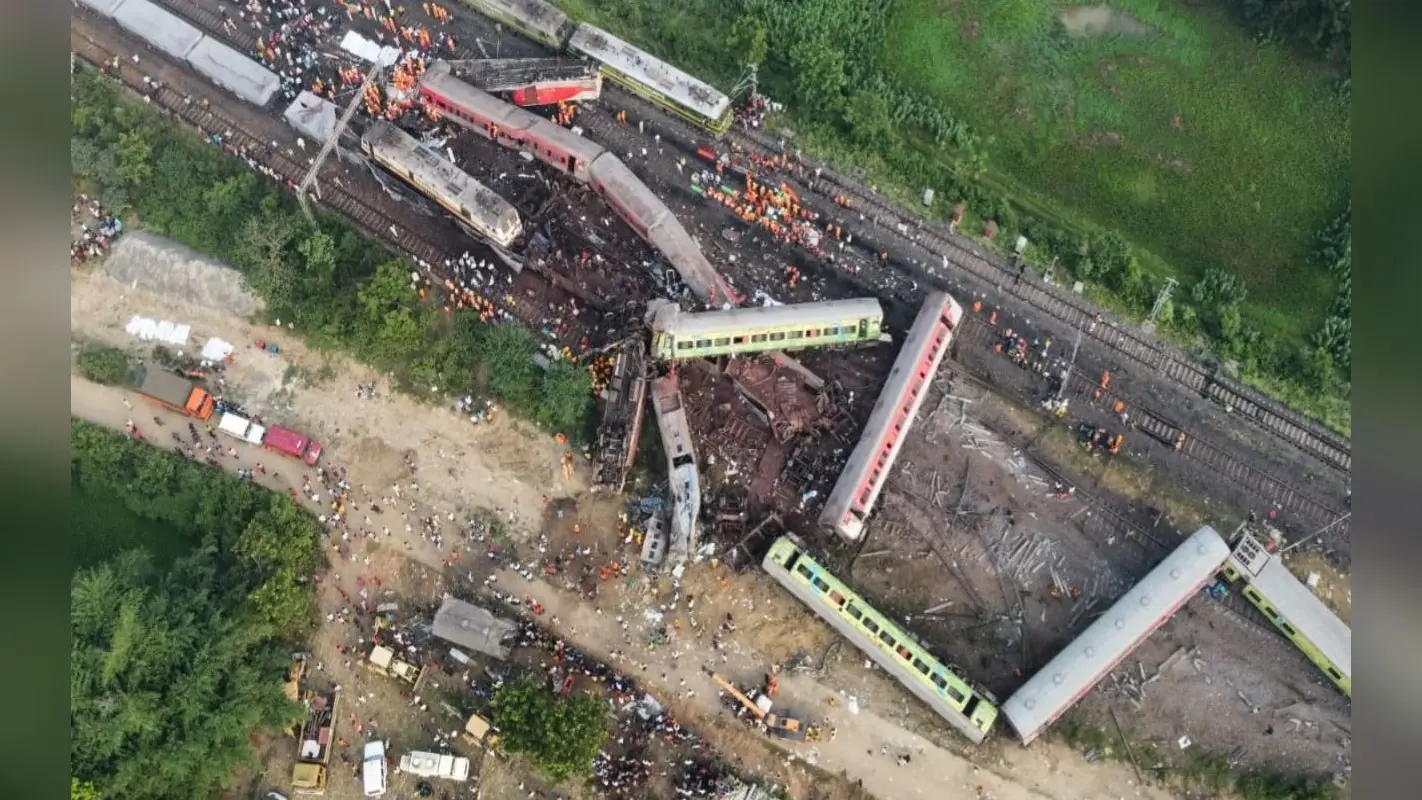 Odisha Train Accident: बालासोर हादसे में तीन रेलकर्मी गिरफ्तार, धारा 304 और 201 के तहत CBI ने किया अरेस्ट