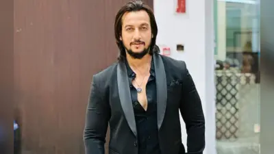 Exclusive Photos: झारखंड के पठान बड़े पर्दे पर, वर्ल्ड वाइड रिलीज हुई फिल्म एनआरआई वाइव्स