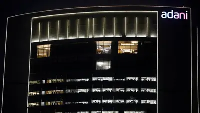 विकिपीडिया ने लगाया आरोप, कहा – ‘साक पपिट’ ने अदाणी के बारे में अतिशयोक्ति भरी और झूठी बातें लिखीं