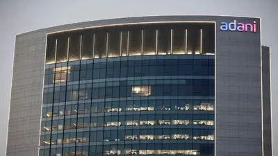 Adani के लिए एक और बुरी खबर, SEBI कर रहा FPO से जुड़े निवेशकों की जांच, यहां पढ़ें पूरी रिपोर्ट
