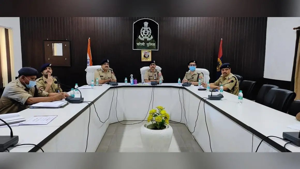 बरेली एडीजी शहर और हाइवे पर लगने वाले जाम से खफा, कही ये बात…